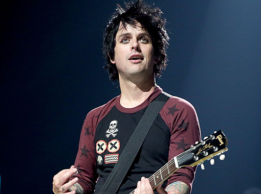 LAS VEGAS, NV - SEPTEMBER 21:  Frontman Billie Joe Armstrong of Green Day performs onstage during the 2012 iHeartRadio Music Festival at the MGM Grand Garden Arena on September 21, 2012 in Las Vegas, Nevada.  (Photo by Christopher Polk/Getty Images for Clear Channel)